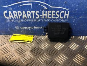 Używane Modul czujników parkowania Ford Focus 2 Wagon 2.0 16V Cena € 52,50 Procedura marży oferowane przez Carparts Heesch