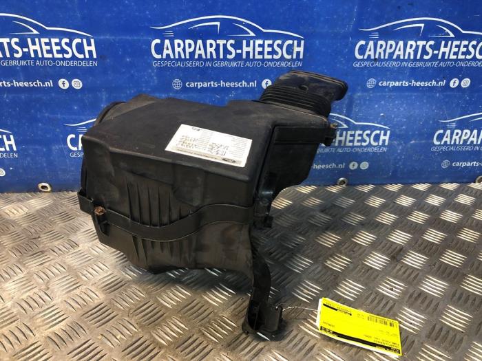 Begagnade Luftfilterhus Ford Focus 2 Wagon 2.0 16V Pris € 35,00 Marginaltabell erbjuds av Carparts Heesch