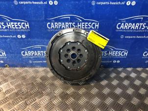 Used Dual mass flywheel Ford Fiesta 7 1.5 EcoBoost 12V ST Price on request offered by Carparts Heesch