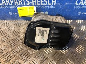 Used Power steering box Ford Kuga II (DM2) 1.5 EcoBoost 16V 180 Price € 157,50 Margin scheme offered by Carparts Heesch