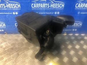 Used Air box Ford Focus 3 1.0 Ti-VCT EcoBoost 12V 100 Price € 36,75 Margin scheme offered by Carparts Heesch