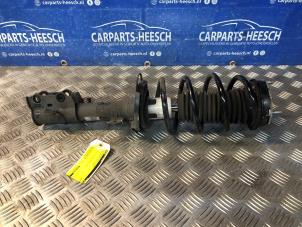 Used Front shock absorber, right Ford Fiesta 6 (JA8) 1.0 EcoBoost 12V 100 Price € 36,75 Margin scheme offered by Carparts Heesch