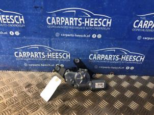 Used Rear wiper motor Ford Mondeo V Wagon 1.5 EcoBoost 16V Price € 52,50 Margin scheme offered by Carparts Heesch