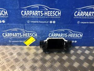 Used Interior display Ford Focus 3 1.0 Ti-VCT EcoBoost 12V 100 Price € 36,75 Margin scheme offered by Carparts Heesch
