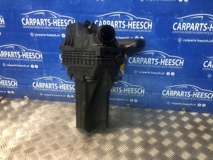 Gebrauchte Luftfiltergehäuse Ford B-Max (JK8) 1.0 EcoBoost 12V 125 Preis € 50,00 Margenregelung angeboten von Carparts Heesch