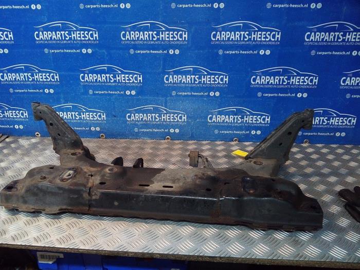 Begagnade Underram Ford Transit Courier 1.6 TDCi Pris € 200,00 Marginaltabell erbjuds av Carparts Heesch