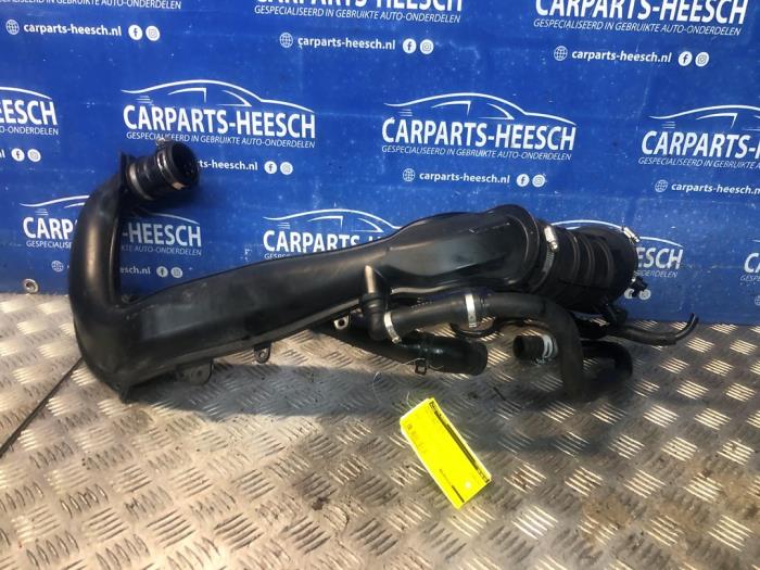 Gebrauchte Intercooler Rohr Ford C-Max (DXA) 1.5 Ti-VCT EcoBoost 150 16V Preis auf Anfrage angeboten von Carparts Heesch