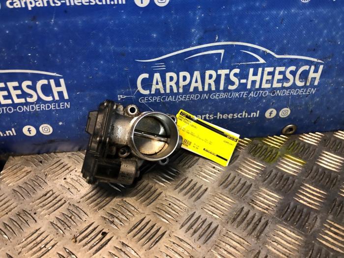 Usagé Boitier papillon Ford Focus 3 Wagon 1.5 EcoBoost 16V 150 Prix € 40,00 Règlement à la marge proposé par Carparts Heesch