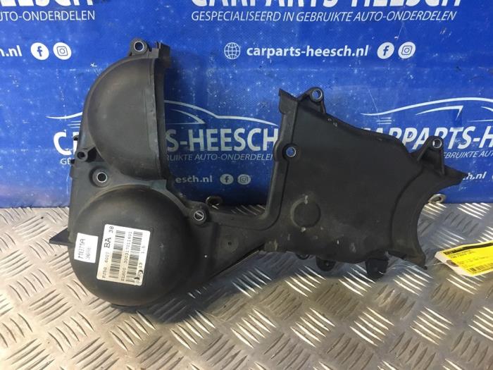 Usagé Couvercle de distribution Ford Fiesta 6 (JA8) 1.6 ST 16V Prix € 25,00 Règlement à la marge proposé par Carparts Heesch