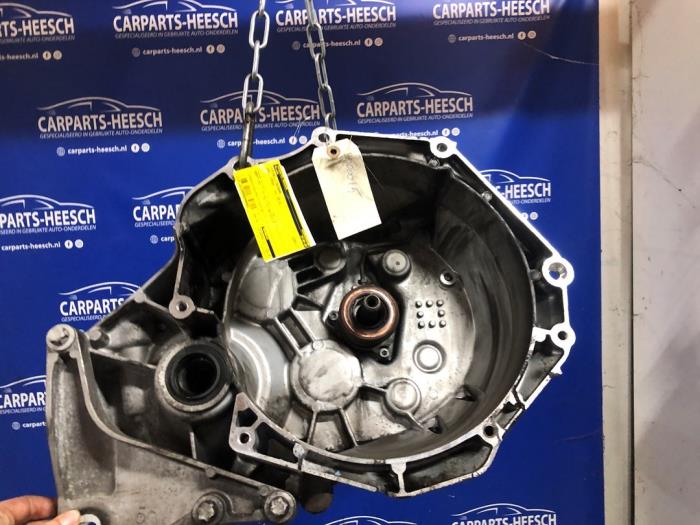 Gebrauchte Getriebe Opel Corsa E 1.0 SIDI Turbo 12V Preis € 500,00 Margenregelung angeboten von Carparts Heesch