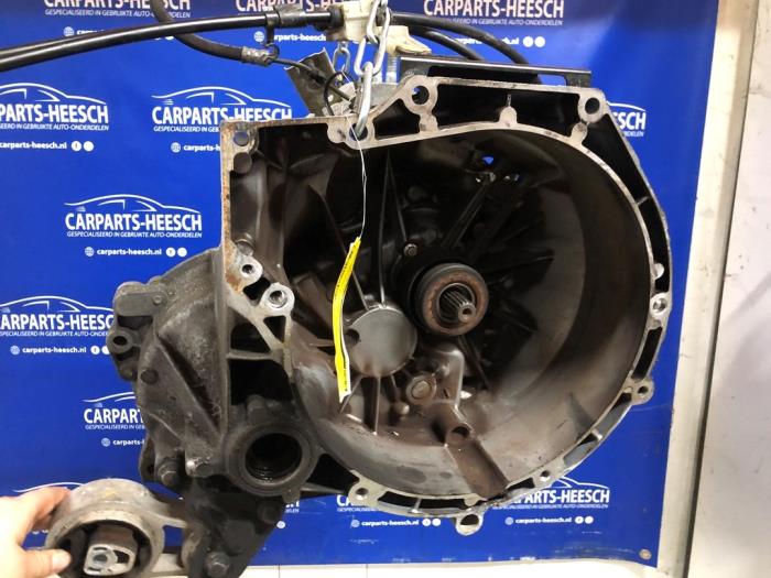 Used Gearbox Ford Fiesta 6 (JA8) 1.0 SCI 12V 80 Price € 500,00 Margin scheme offered by Carparts Heesch