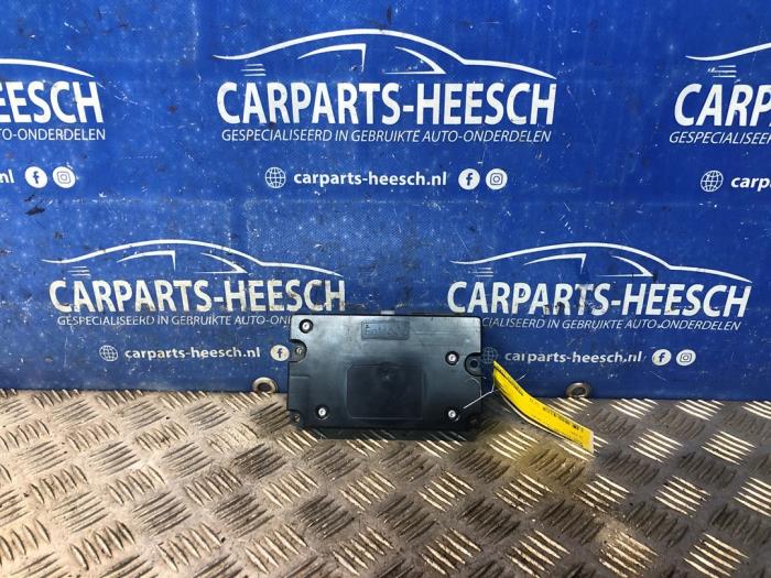 Używane Modul Bluetooth Ford EcoSport (JK8) 1.0 EcoBoost 12V 125 Cena € 50,00 Procedura marży oferowane przez Carparts Heesch