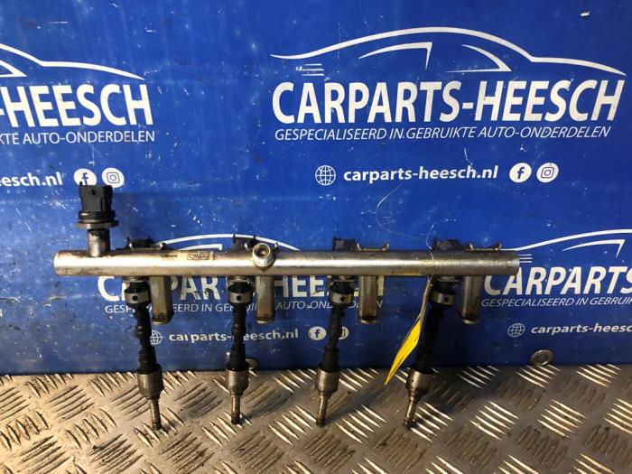 Usagé Système d'injection Ford Fiesta 6 (JA8) 1.6 ST 16V Prix € 50,00 Règlement à la marge proposé par Carparts Heesch