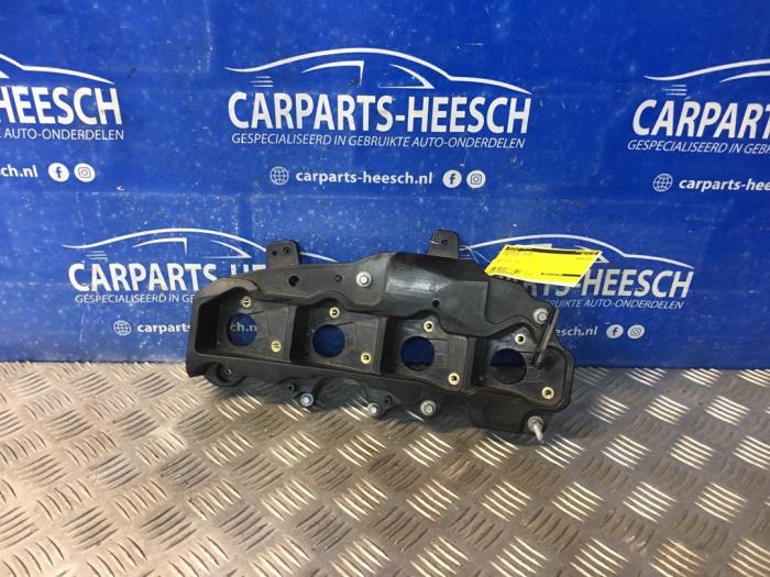 Gebrauchte Abdeckblech Motor Ford Focus 3 Wagon 1.6 EcoBoost 16V 150 Preis € 30,00 Margenregelung angeboten von Carparts Heesch