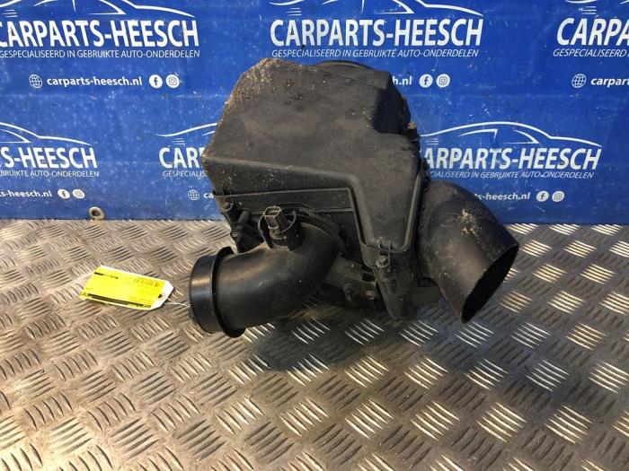 Gebrauchte Luftfiltergehäuse Ford Kuga II (DM2) 1.5 EcoBoost 16V 182 4x4 Preis € 25,00 Margenregelung angeboten von Carparts Heesch