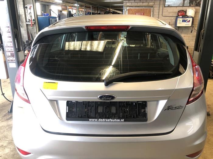 Hayon arrière d'un Ford Fiesta 6 (JA8) 1.0 SCI 12V 80 2016