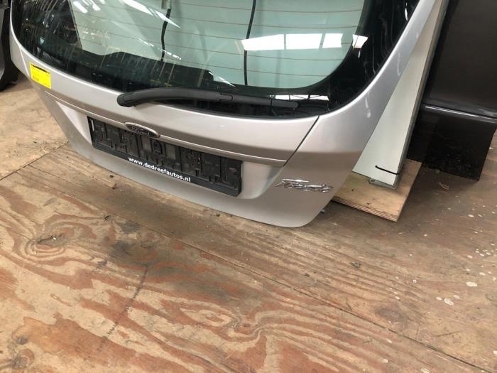 Hayon arrière d'un Ford Fiesta 6 (JA8) 1.0 SCI 12V 80 2016