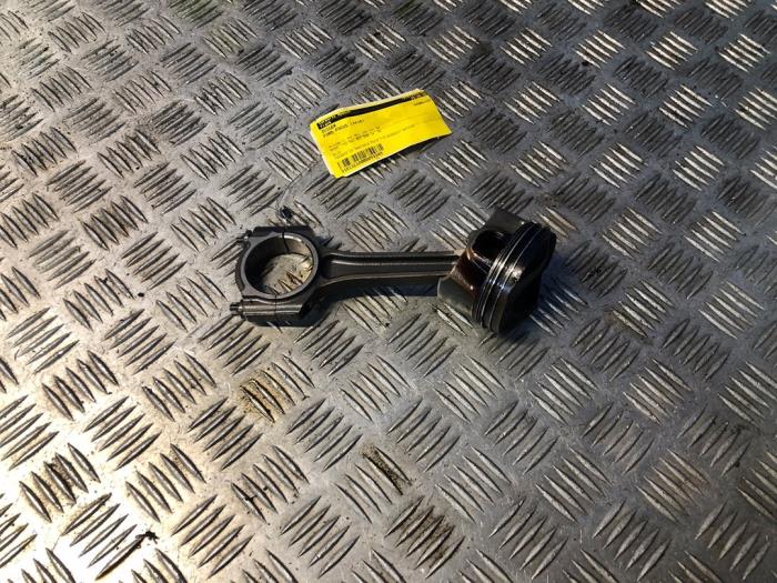 Piston Ford Focus 3 Wagon, 2010 / 2020 1.0 Ti-VCT EcoBoost 12V 125, Combi, Essence, 998cc, 92kW (125pk), FWD, M1DA, 2012-02 / 2018-05 (Occasion)