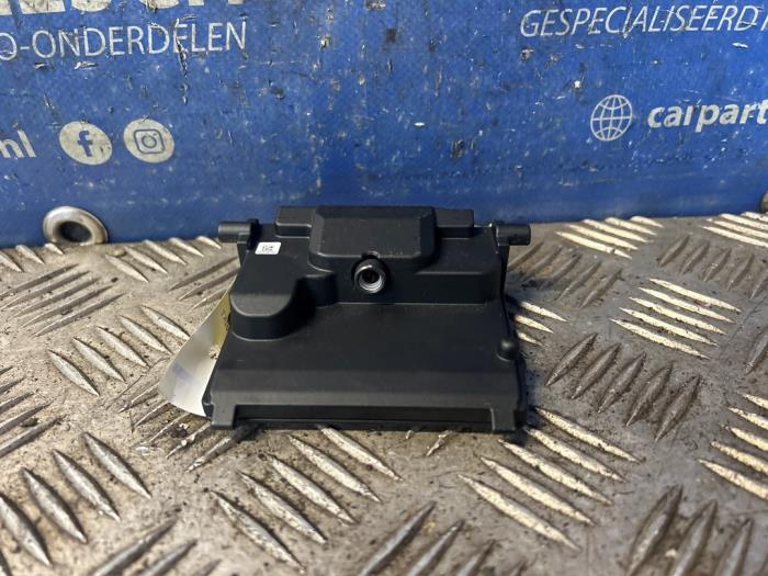 Gebrauchte Bremsassistent Sensor Ford Fiesta 7 1.1 Ti-VCT 12V 70 Preis € 30,00 Margenregelung angeboten von Carparts Heesch
