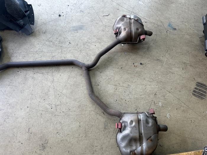 Usagé Echappement (complet) Ford S-Max (WPC) 1.5 EcoBoost 16V Prix € 200,00 Règlement à la marge proposé par Carparts Heesch