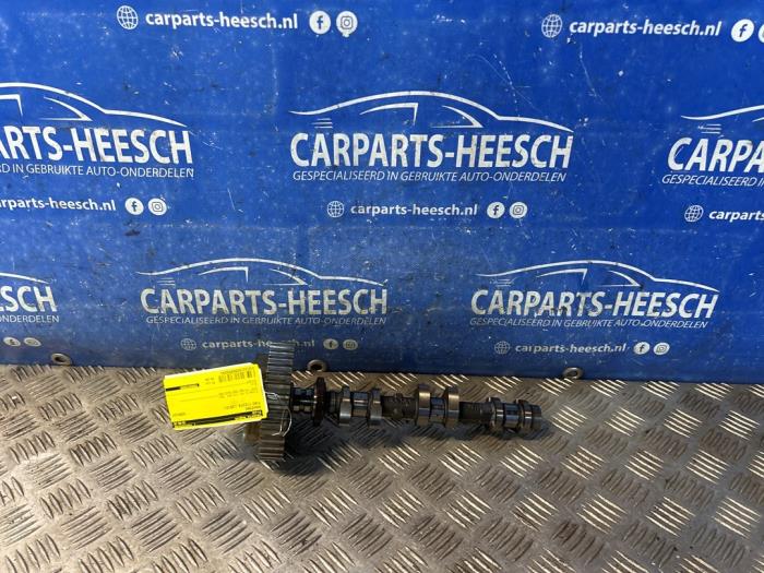 Usagé Arbre à cames Ford Fiesta 6 (JA8) 1.0 Ti-VCT 12V 65 Prix € 75,00 Règlement à la marge proposé par Carparts Heesch