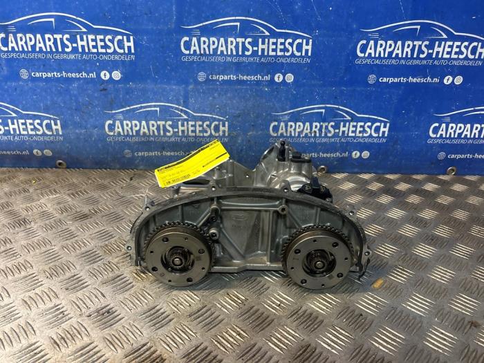 Gebrauchte Nockenwellengehäuse Ford Focus 4 Wagon 1.0 Ti-VCT EcoBoost 12V 125 Preis € 250,00 Margenregelung angeboten von Carparts Heesch