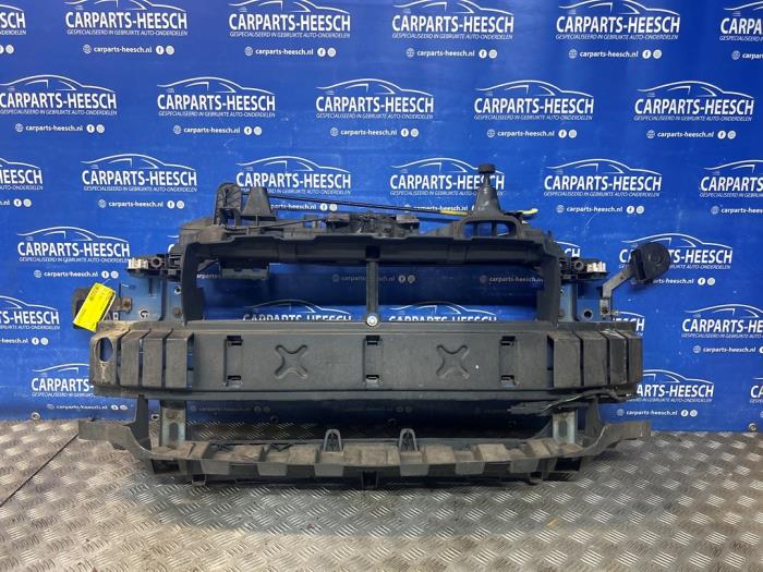 Używane Panel przedni Ford EcoSport (JK8) 1.0 EcoBoost 12V 125 Cena na żądanie oferowane przez Carparts Heesch