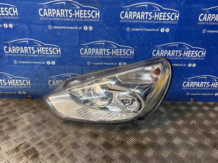 Używane Reflektor lewy Ford S-Max (GBW) 2.0 Ecoboost 16V Cena € 275,00 Procedura marży oferowane przez Carparts Heesch