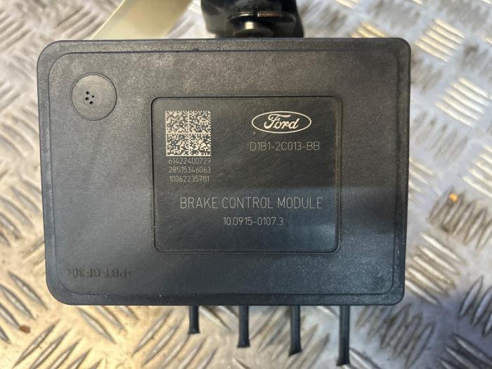 Używane Pompa ABS Ford Fiesta 6 (JA8) 1.0 Ti-VCT 12V 65 Cena € 275,00 Procedura marży oferowane przez Carparts Heesch
