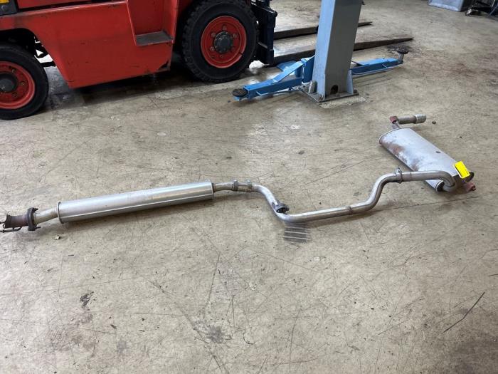 Usagé Echappement (complet) Ford Focus 3 1.5 EcoBoost 16V 150 Prix € 150,00 Règlement à la marge proposé par Carparts Heesch