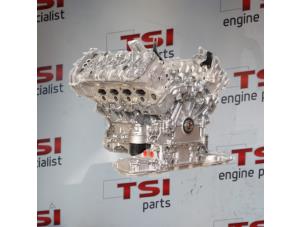 Motor van een Audi S6 Avant (C7) 4.0 V8 TFSI 2012