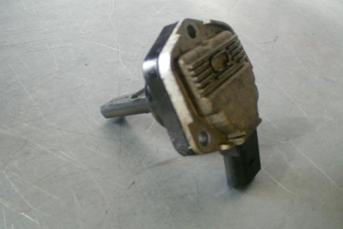 Begagnade Oljenivåsensor Volkswagen Caddy Pris € 17,00 Marginaltabell erbjuds av TSI-Parts / Allmotorparts B.V.