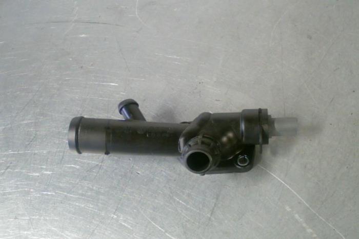 Begagnade Vattenrör Audi A4 Pris € 12,00 Marginaltabell erbjuds av TSI-Parts / Allmotorparts B.V.