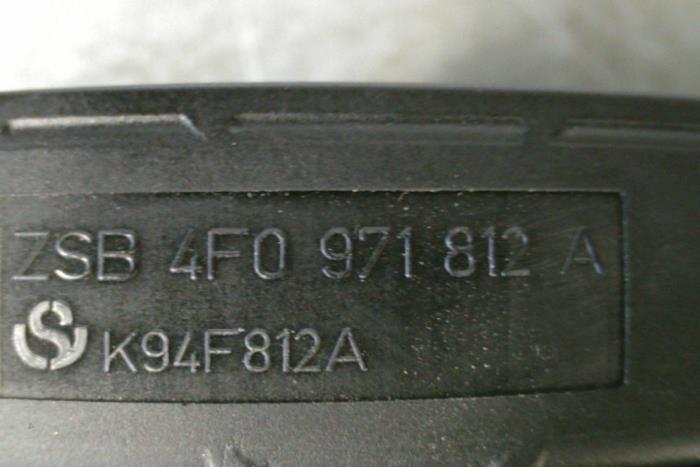 Sicherungskasten van een Audi A6 2004