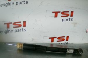 Usagé Etrier de frein (pince) arrière gauche Volkswagen Golf Prix € 40,00 Prix TTC proposé par TSI-Parts