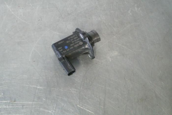 Usagé Régulateur pression turbo Volkswagen Golf VII (AUA) 2.0 R 360S 4Motion 16V Prix € 17,00 Règlement à la marge proposé par TSI-Parts / Allmotorparts B.V.