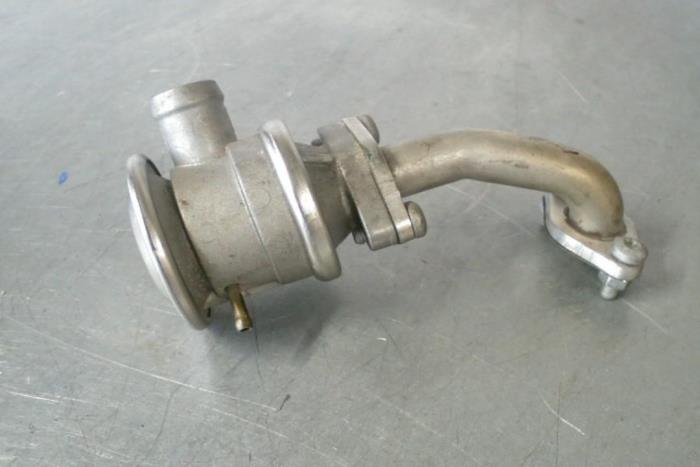 Usagé Valve RGE Audi RS6 Prix € 41,00 Règlement à la marge proposé par TSI-Parts / Allmotorparts B.V.