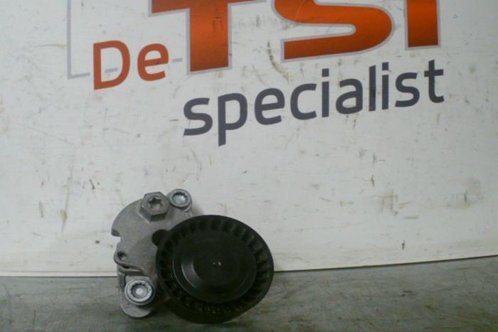 Usados Rodillo tensor correa múltiple Volkswagen Polo Precio € 21,00 Norma de margen ofrecido por TSI-Parts / Allmotorparts B.V.