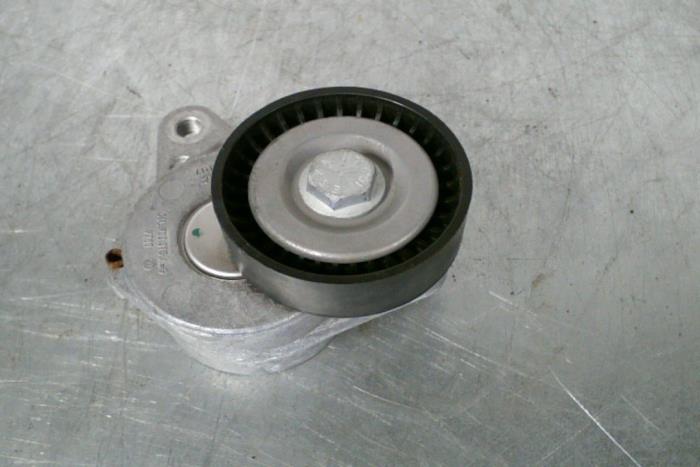 Usados Rodillo tensor correa múltiple Audi A6 Precio € 33,00 Norma de margen ofrecido por TSI-Parts / Allmotorparts B.V.