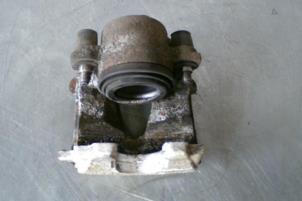 Used Rear brake calliper, left Volkswagen Fox Price € 20,00 Inclusive VAT offered by TSI-Parts