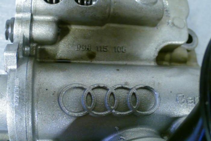 Bomba de aceite de un Audi TT 2011