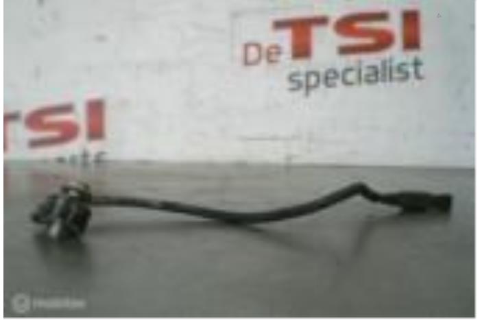 Gebrauchte Klopfsensor Audi S3 Preis € 9,50 Margenregelung angeboten von TSI-Parts / Allmotorparts B.V.