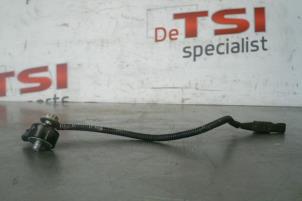 Gebrauchte Klopfsensor Audi S3 Preis € 15,00 Mit Mehrwertsteuer angeboten von TSI-Parts