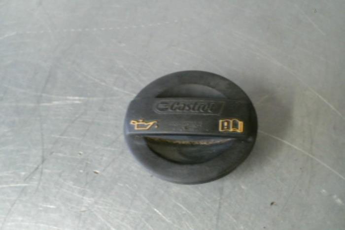 Oil cap from a Volkswagen Caddy 2015