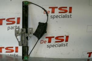 Usagé Mécanique vitre 2portes arrière droite Audi A4 Prix € 30,00 Prix TTC proposé par TSI-Parts