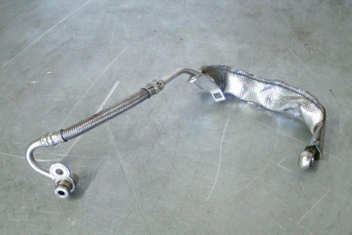 Tubo de presión de aceite de un Audi TT 2012