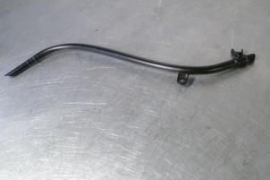 Used Oil dipstick Audi A4 Price € 9,99 Inclusive VAT offered by TSI-Parts