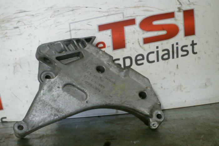Gebrauchte Motorlager Volkswagen Tiguan Preis € 17,00 Margenregelung angeboten von TSI-Parts / Allmotorparts B.V.