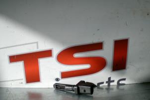 Usados Amortiguador de gas derecha detrás Audi A6 Precio € 9,99 IVA incluido ofrecido por TSI-Parts