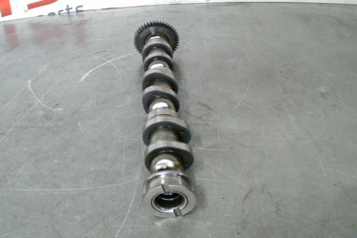Camshaft from a Audi Q7 2007